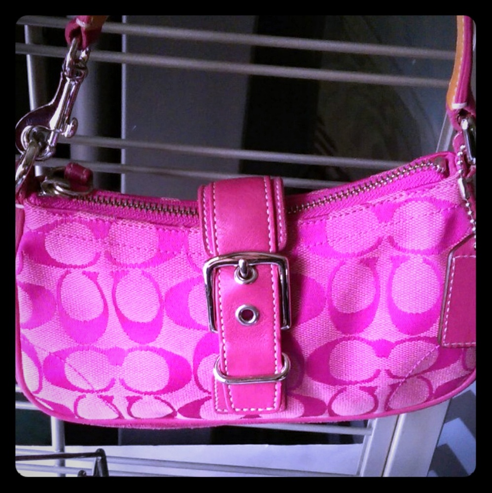 Coach authentic handbag